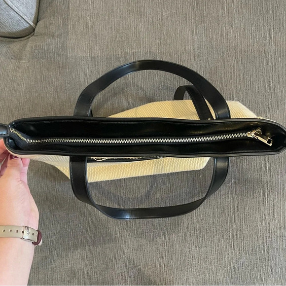 House of Harlow 1960 Aritzia Lined Straw Zippered Tote - Picture 9 of 9